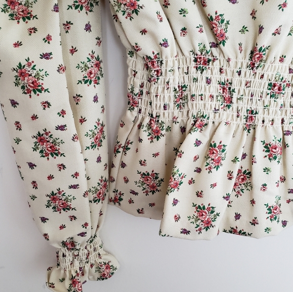 Vintage Upstairs Closet Floral Print Top - Picture 13 of 16